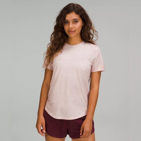 lululemon athletica Tops - Lululemon love crew wash tee mmtv size 2